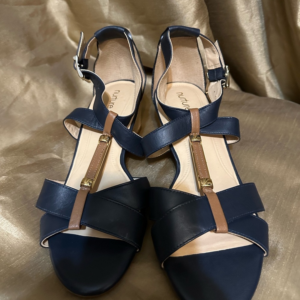 Nurture by Lamaze Women's Navy and Tan Sandals